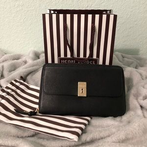 Henri Bendel Travel Wallet